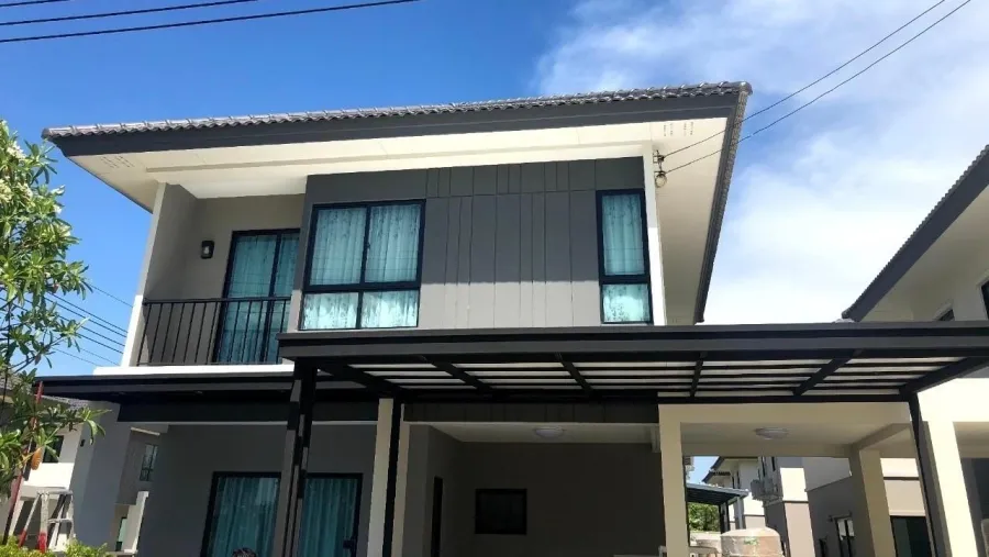งานหลังคาโรงรถ หน้าบ้าน จรัญสนิทวงศ์ กรุงเทพฯ ขนาด 11 ตร.ม.
